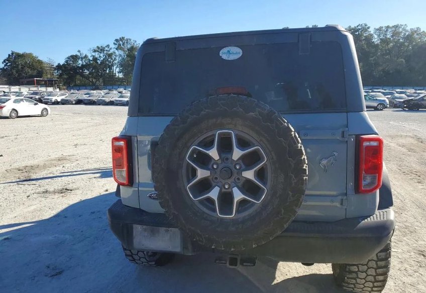 2023 Ford Bronco Black Diamond Advanced - 1FMEE5DP9PLB80515 photo 6