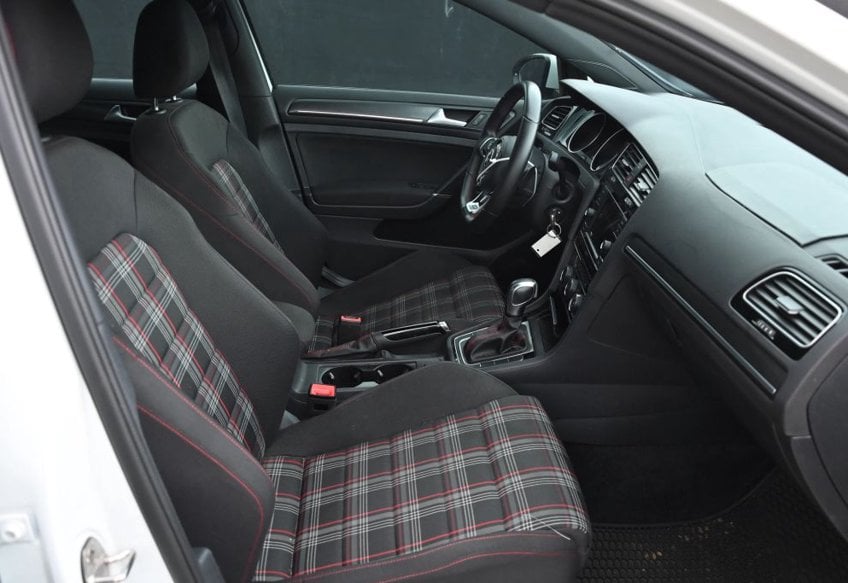 2020 Volkswagen Golf GTI S - 3VW6T7AU1LM004343 photo 13