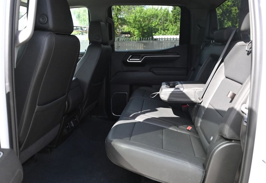 2025 GMC Sierra 1500 SLT - 1GTPHDED9SZ249079 photo 18