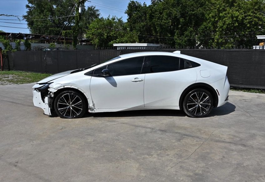 2023 Toyota Prius XLE - JTDACAAU1P3005039 photo 5