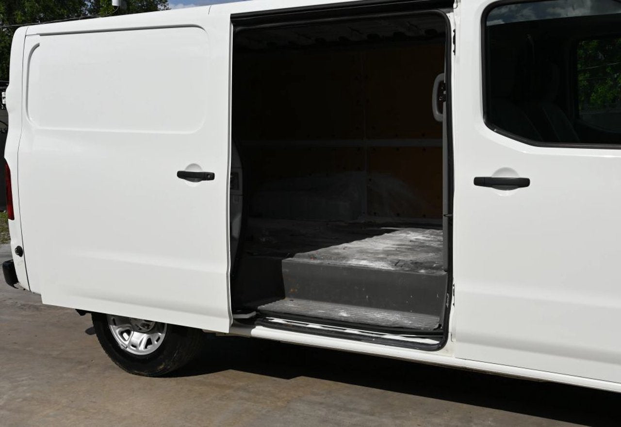 2021 Nissan NV 2500 HD SV - 1N6BF0KY1MN802783 photo 22