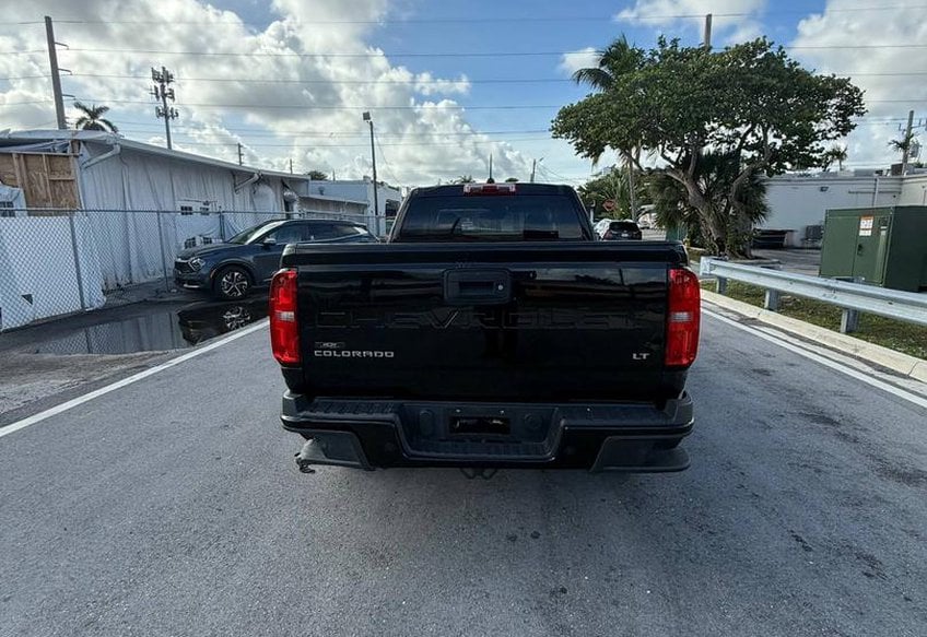 2021 Chevrolet Colorado LT - 1GCHSCEA2M1277989 photo 7