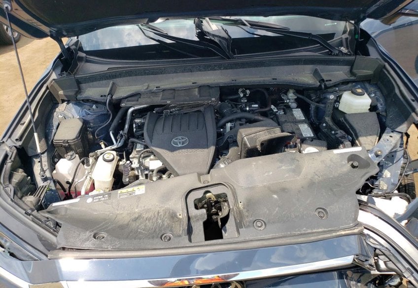 2025 Toyota Grand Highlander XLE - 5TDAAAB53SS077901 photo 12