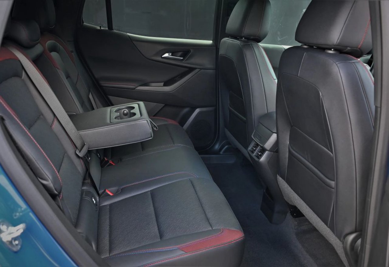 2025 Chevrolet Equinox RS - 3GNAXLEG5SL174621 photo 41