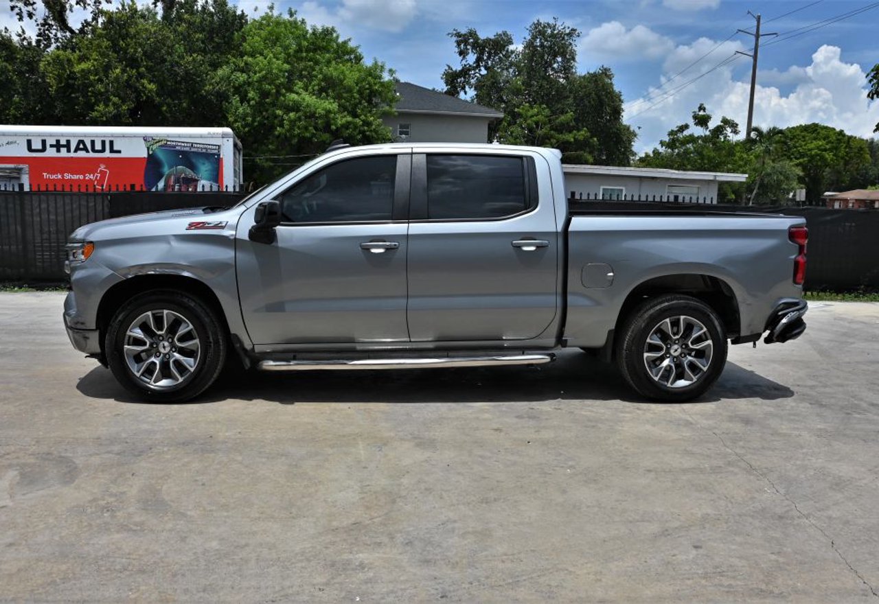 2023 Chevrolet Silverado 1500 RST - 1GCUDEE84PZ308621 photo 24