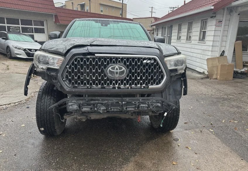 2018 Toyota Tacoma TRD Off-Road - 3TMCZ5AN6JM154379 photo 7