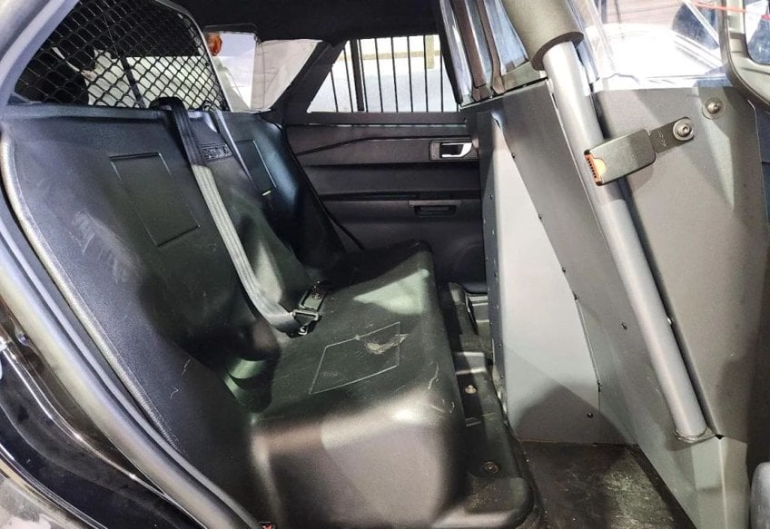 2022 Ford Explorer Police Interceptor Utility - 1FM5K8AB1NGB48103 photo 11