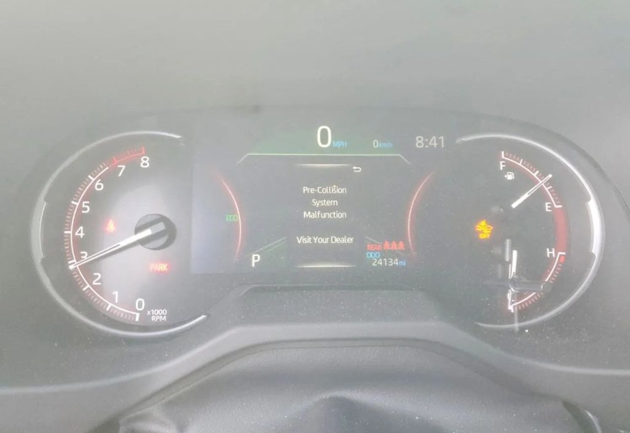 2024 Toyota RAV4 LE - 2T3H1RFV2RW316113 photo 20