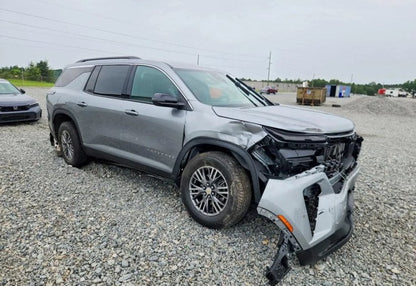 2025 Chevrolet Traverse LT - 1GNERGRS2SJ240633 photo 2