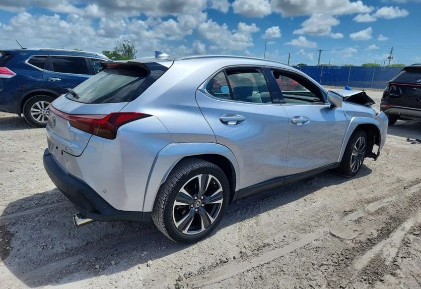 2023 Lexus UX 250h Premium - JTHP6JBHXP2152371 photo 3