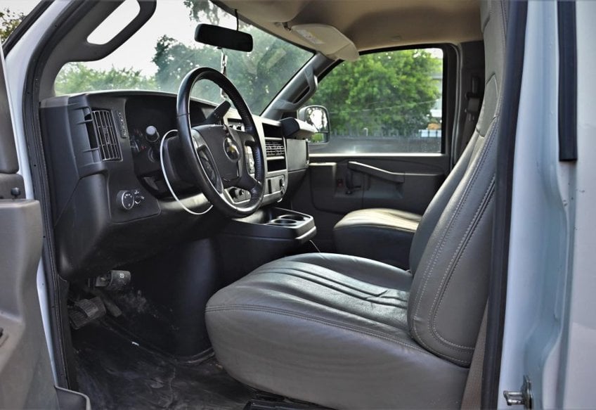 2023 Chevrolet Express 2500 - 1GCWGAFP0P1259348 photo 10