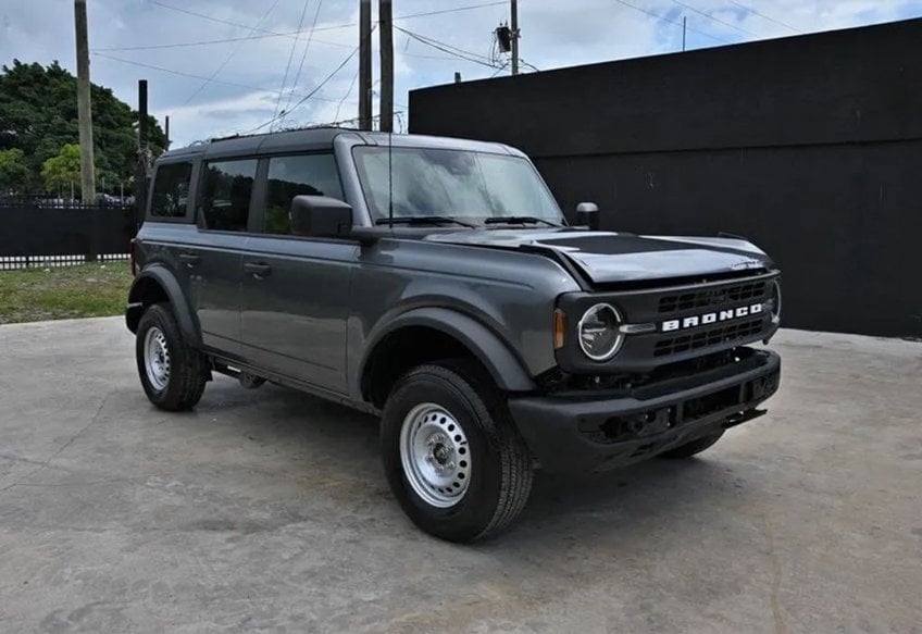 2025 Ford Bronco Base - 1FMDE6BHXSLA87086 photo 1