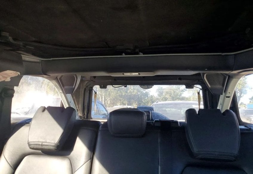 2023 Ford Bronco Black Diamond Advanced - 1FMEE5DP9PLB80515 photo 10