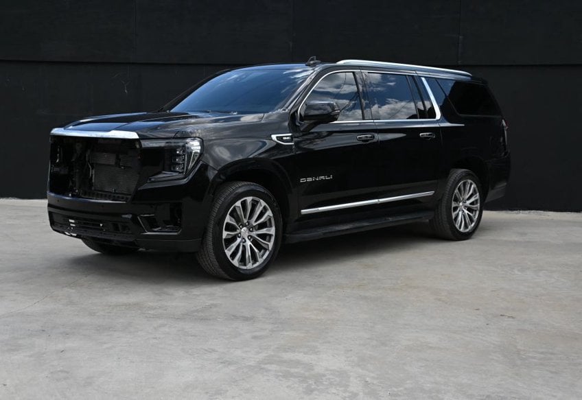 2021 GMC Yukon XL Denali - 1GKS1JKL7MR353652 photo 2