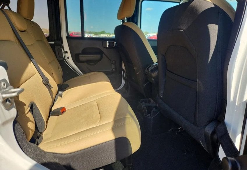 2023 Jeep Wrangler Sport - 1C4HJXDG0PW539502 photo 10