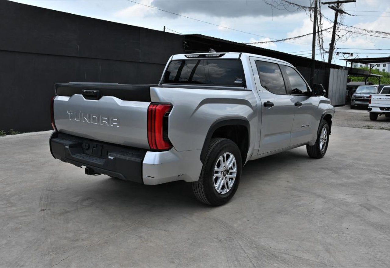 2025 Toyota Tundra SR5 - 5TFLA5AB5SX045131 photo 21