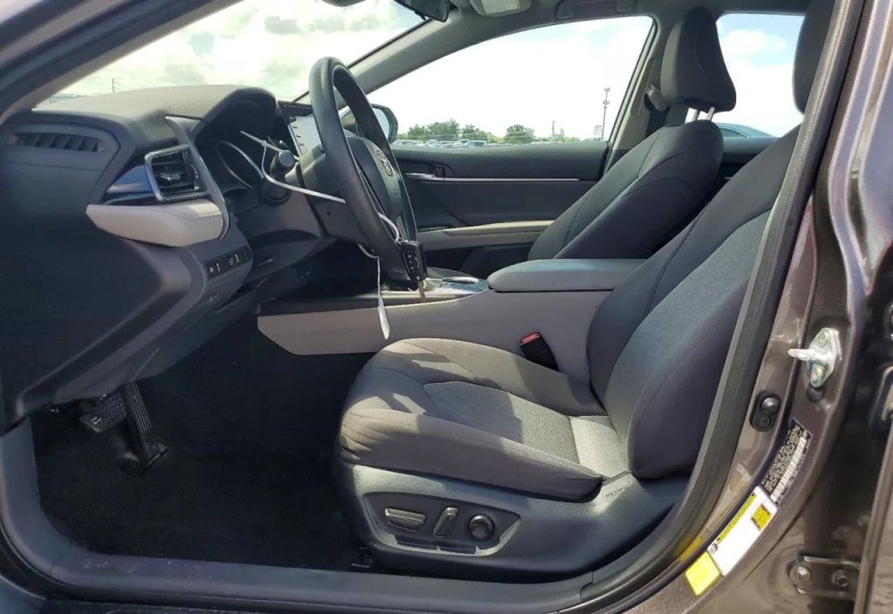 2023 Toyota Camry LE - 4T1C11AK2PU809448 photo 19