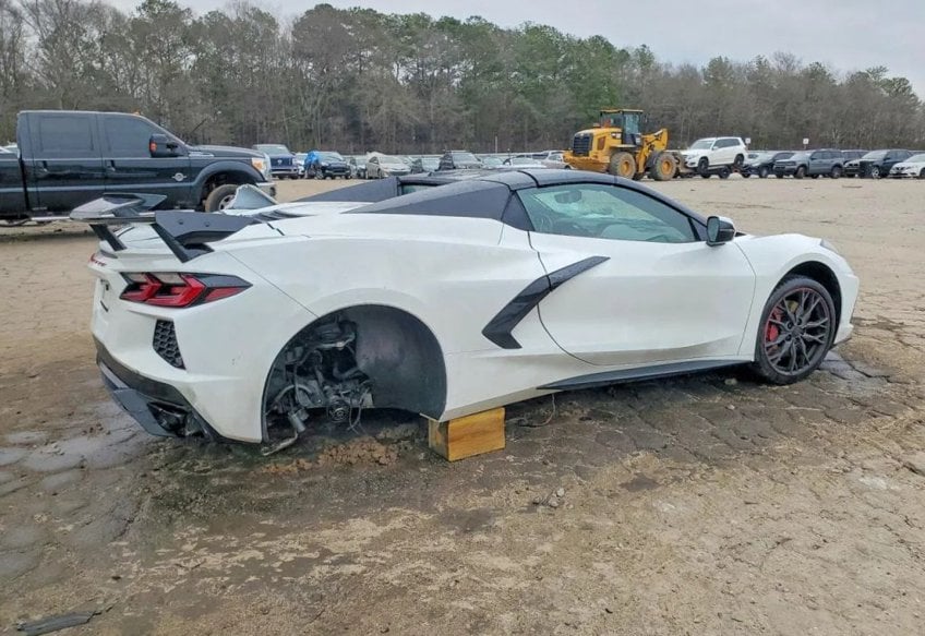 2023 Chevrolet Corvette Stingray - 1G1YB3D42P5114762 photo 3