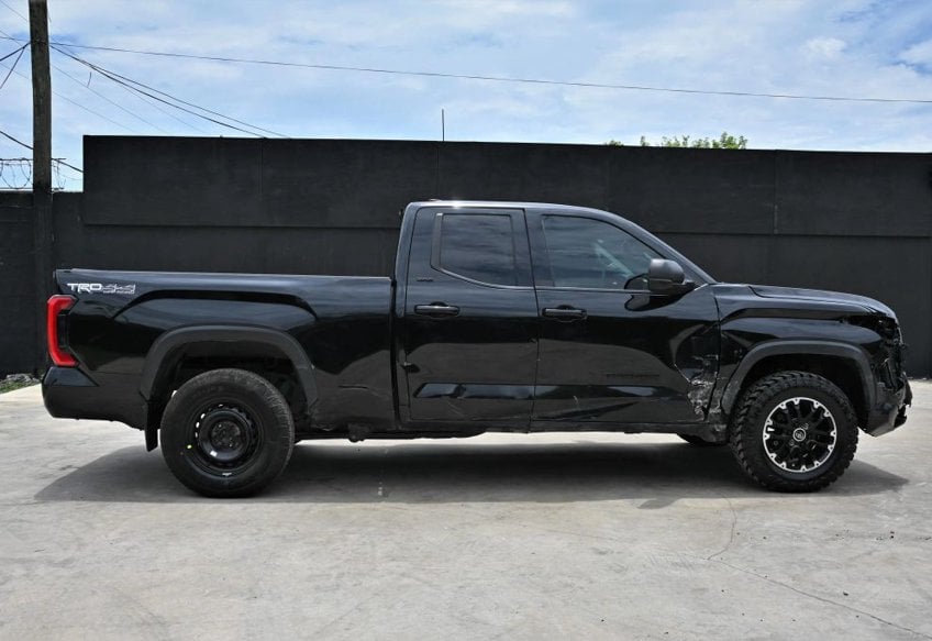 2023 Toyota Tundra SR5 - 5TFLA5DA7PX069778 photo 6