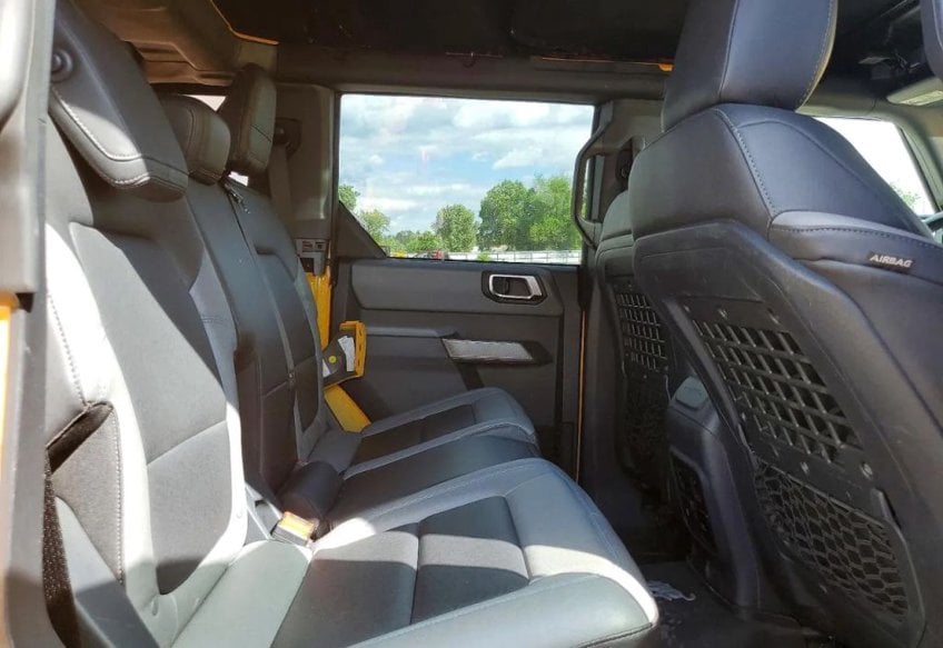 2021 Ford Bronco Black Diamond - 1FMEE5BH9MLA61046 photo 10