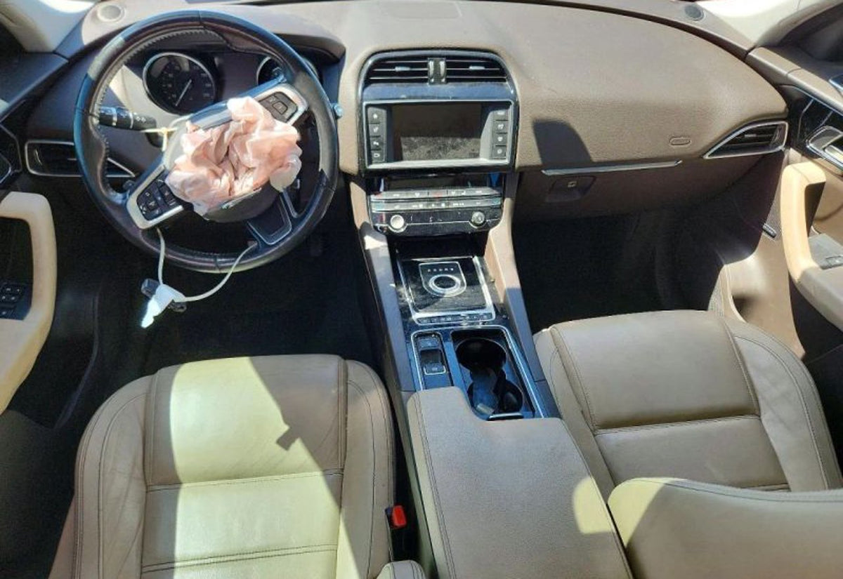 2018 Jaguar F-PACE 30t Prestige Sport Utility 4D - SADCK2GX3JA280907 photo 20