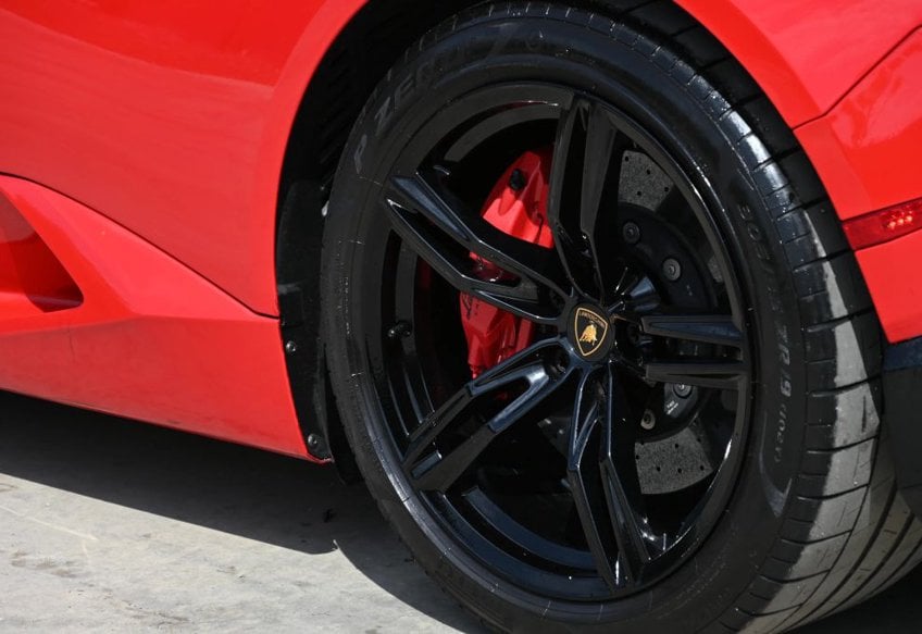 2017 Lamborghini Huracan LP 610-4 Spyder - ZHWUR1ZF6HLA05924 photo 10