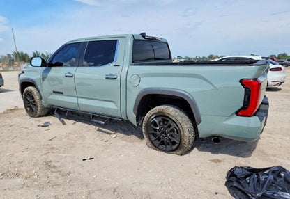 2025 Toyota Tundra Limited - 5TFJA5DB7SX281461 photo 3