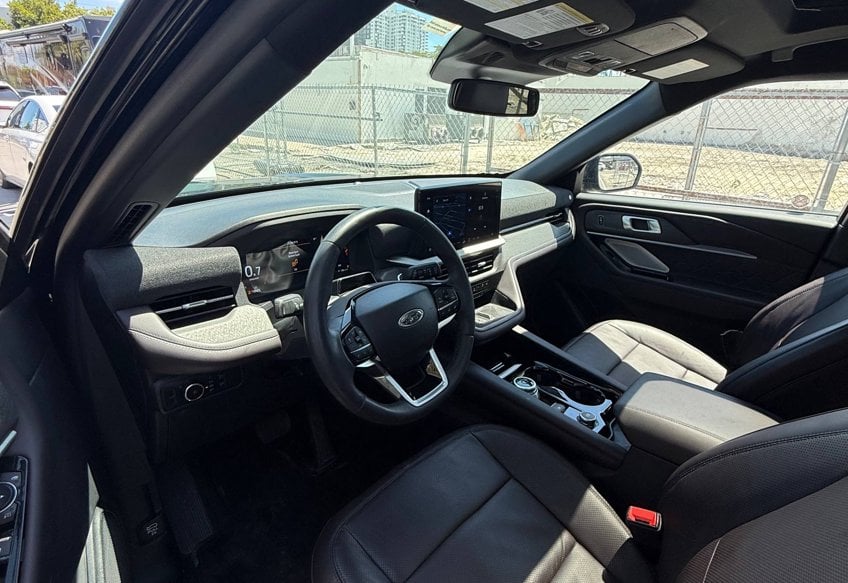 2025 Ford Explorer Platinum - 1FMUK8HH4SGB67133 photo 10