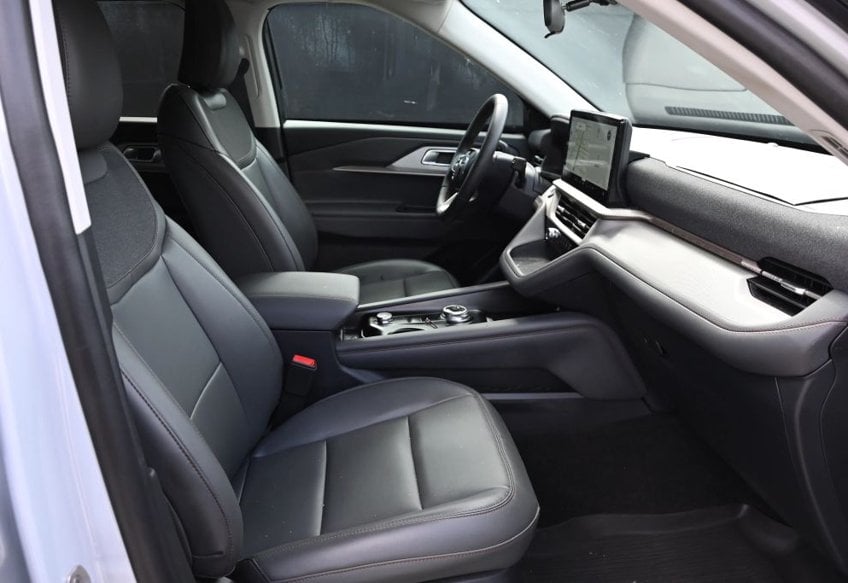 2025 Ford Explorer Active - 1FMUK7DH3SGC58636 photo 12