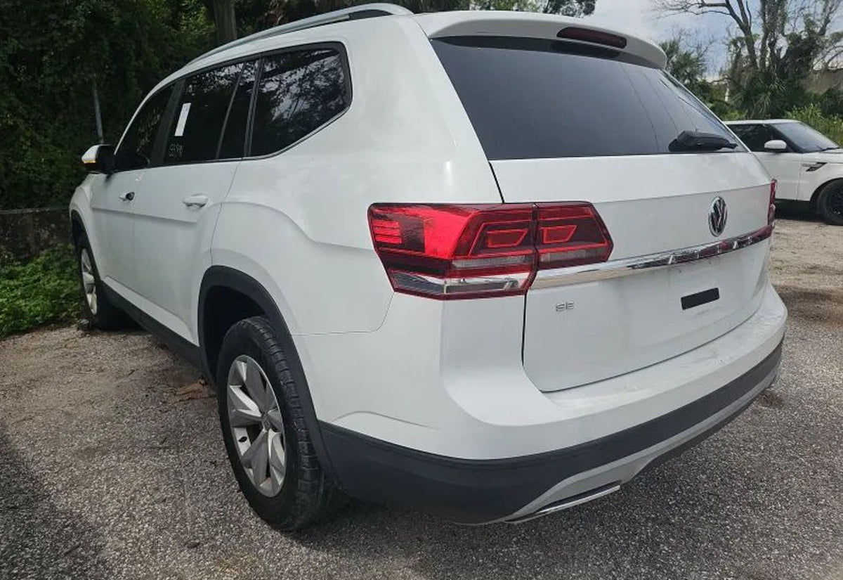 2018 Volkswagen Atlas SE Sport Utility 4D - 1V2CR2CA1JC504428 photo 15