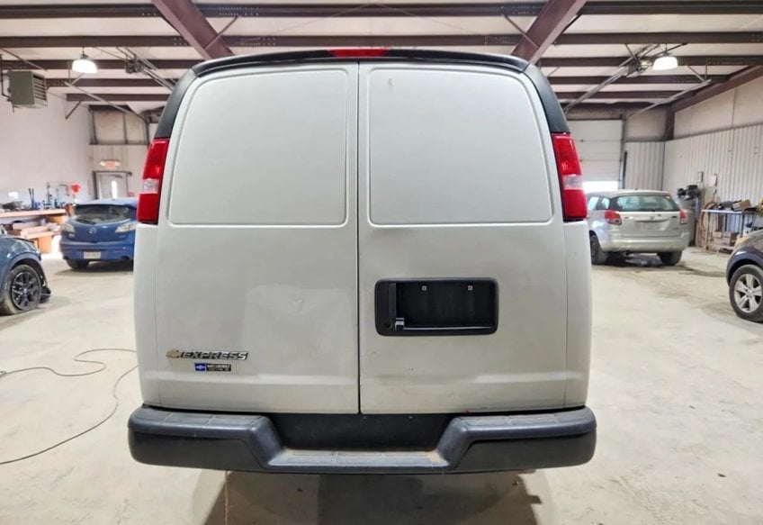 2023 Chevrolet Express 2500 - 1GCWGAFP0P1259348 photo 6