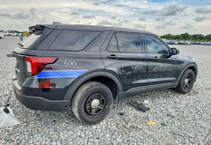 2025 Ford Explorer Police Interceptor Utility - 1FM5K8AB5SGB57706 photo 3