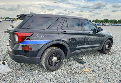 2025 Ford Explorer Police Interceptor Utility - 1FM5K8AB5SGB57706 photo 3