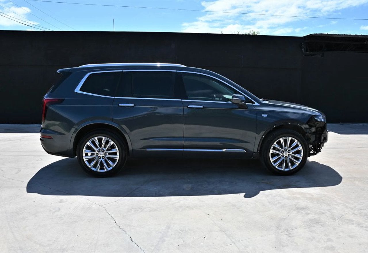 2020 Cadillac XT6 Premium Luxury - 1GYKPCRS8LZ192594 photo 24