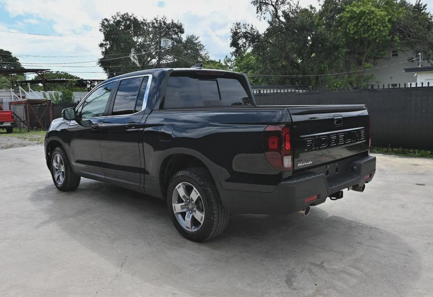 2025 Honda Ridgeline RTL - 5FPYK3F53SB045446 photo 3