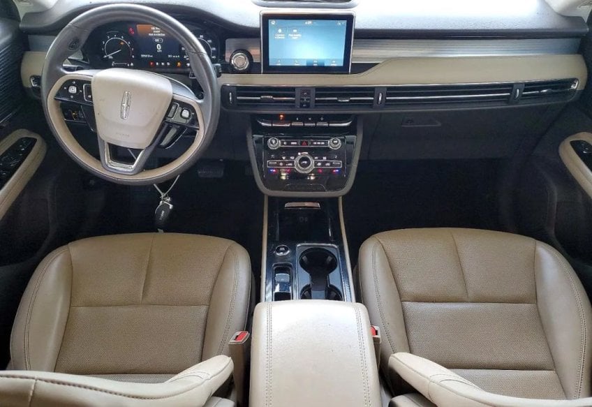 2020 Lincoln Corsair Standard - 5LMCJ1C96LUL27731 photo 9