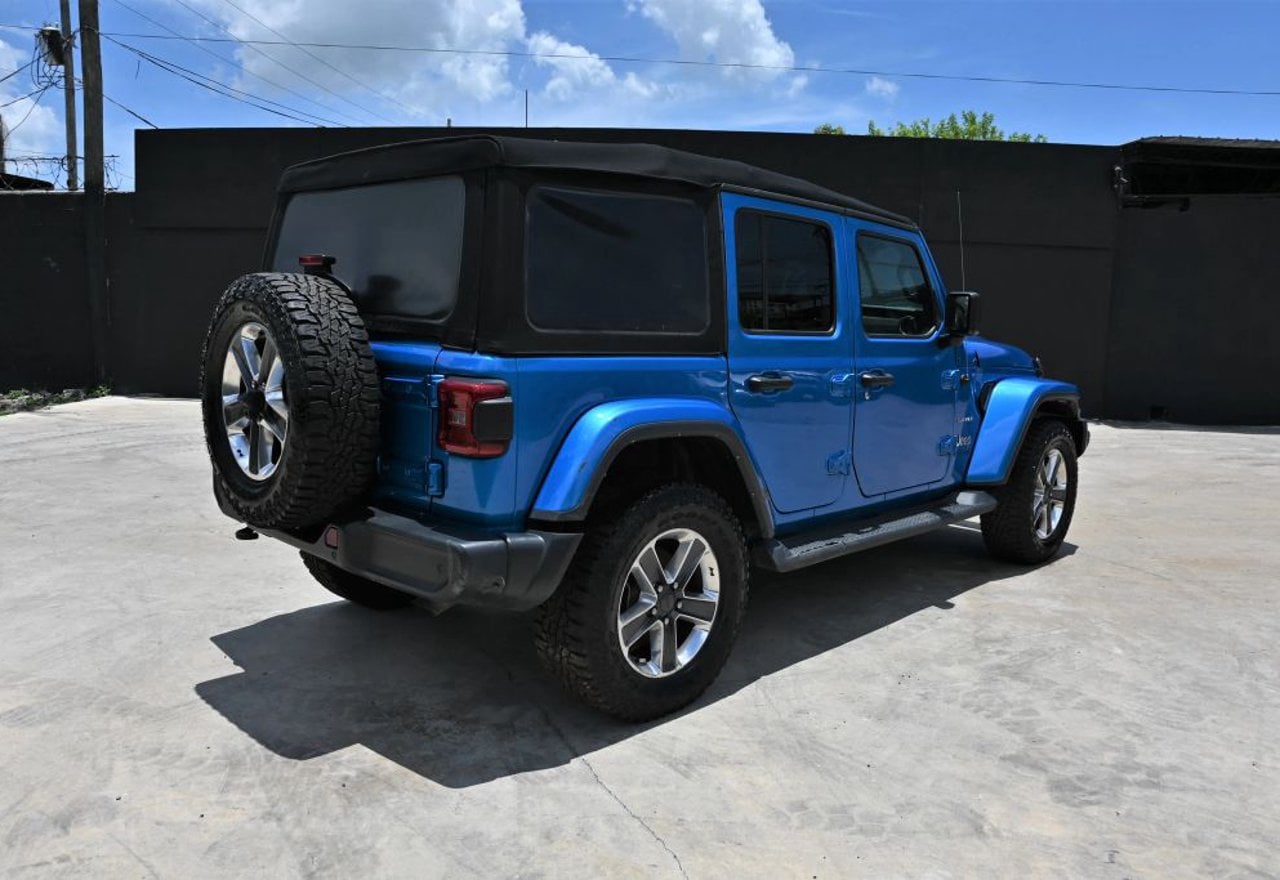 2021 Jeep Wrangler Unlimited Sahara - 1C4HJXEG9MW845057 photo 16