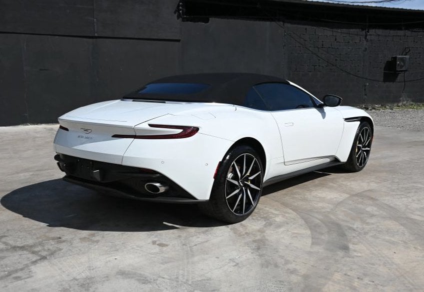 2020 Aston Martin DB11 Volante Convertible 2D - SCFRMFCW3LGM08889 photo 3