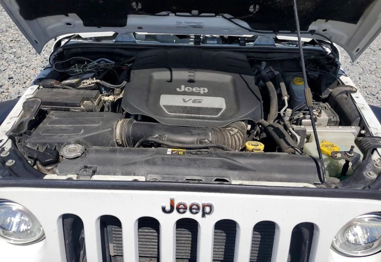 2018 Jeep Wrangler JK Unlimited Rubicon - 1C4BJWFG2JL847700 photo 22