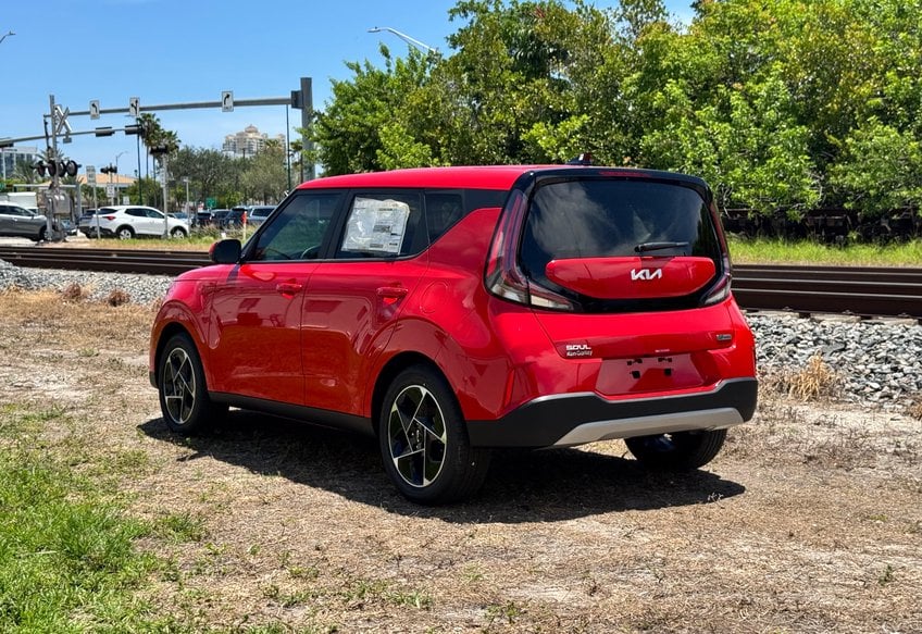 2025 Kia Soul EX - KNDJ33AU5S7246986 photo 3