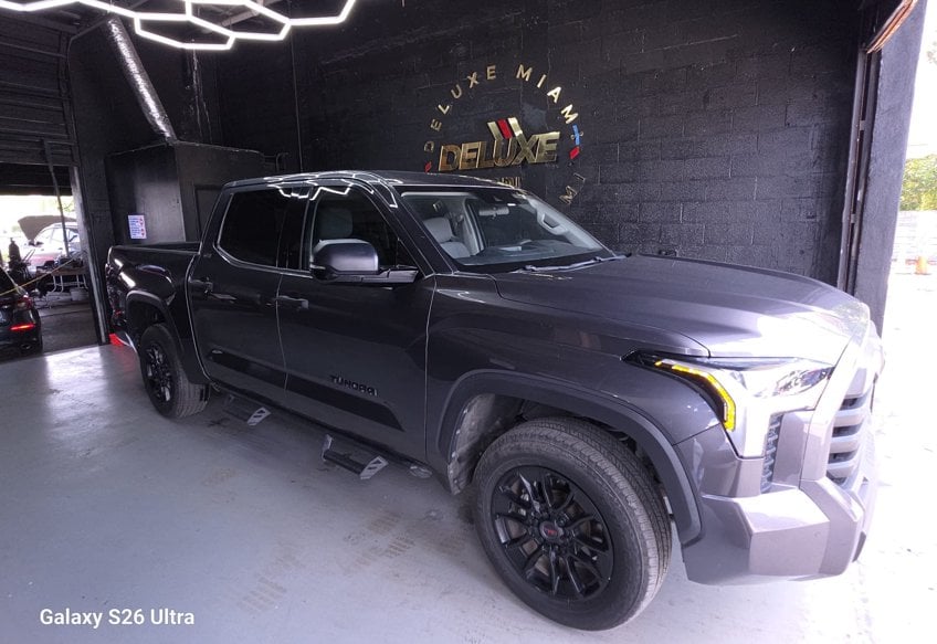 2023 Toyota Tundra SR5 - 5TFLA5DB1PX097813 photo 1