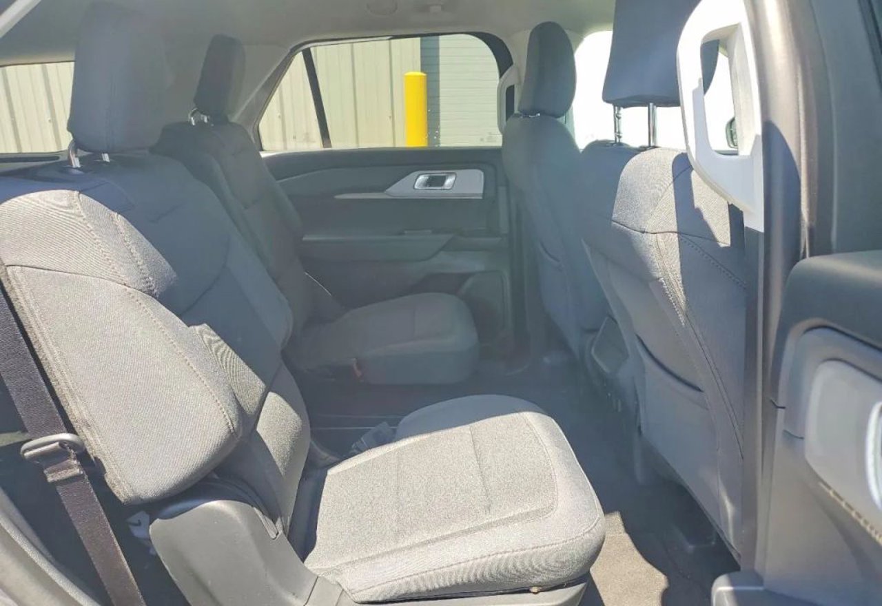 2026 Ford Explorer Active - 1FMUK8DH2TGB23512 photo 21