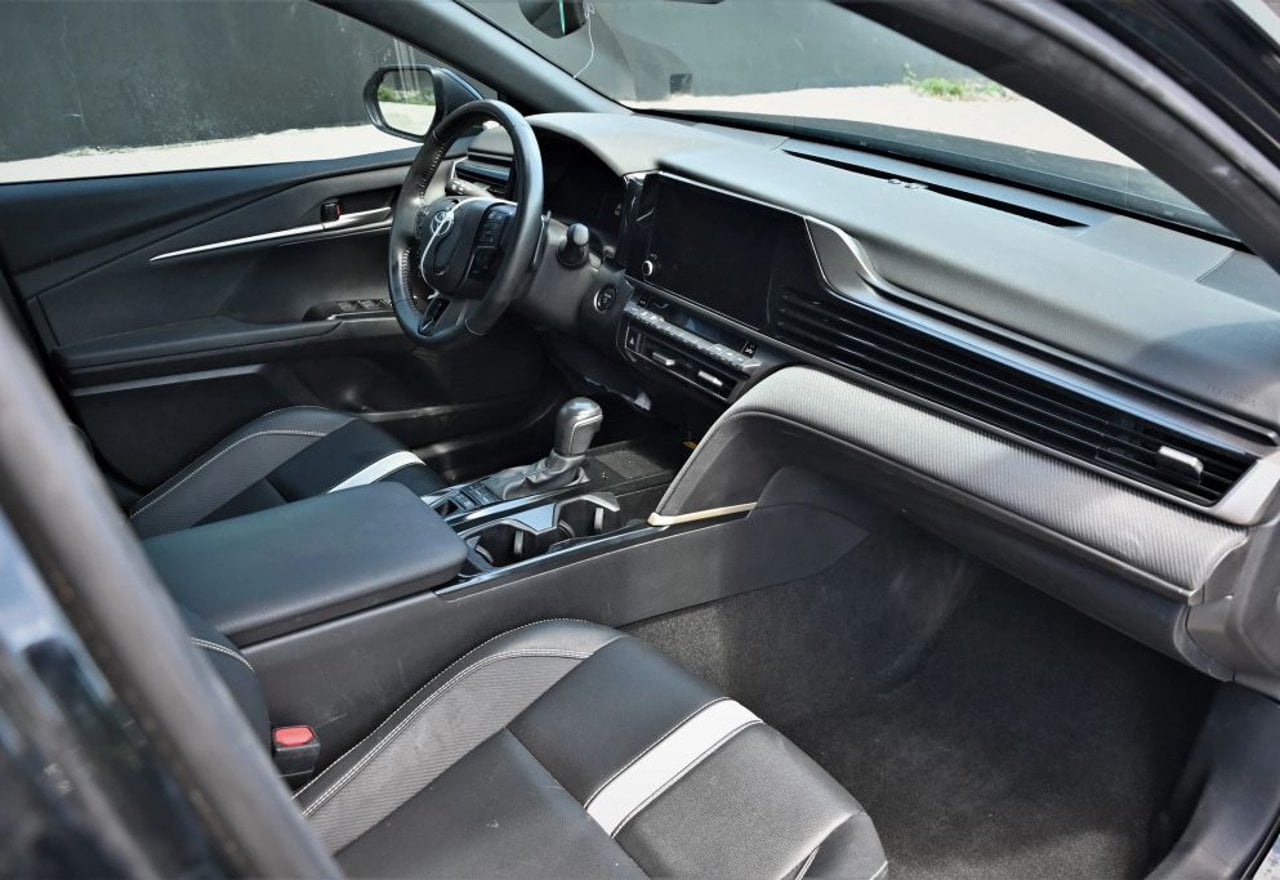 2025 Toyota Camry SE - 4T1DAACKXSU594637 photo 26
